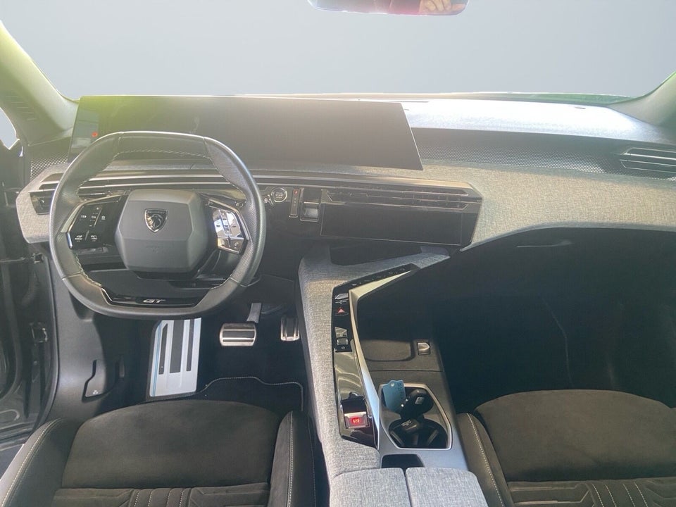 Peugeot e-5008 77 GT 7prs 5d