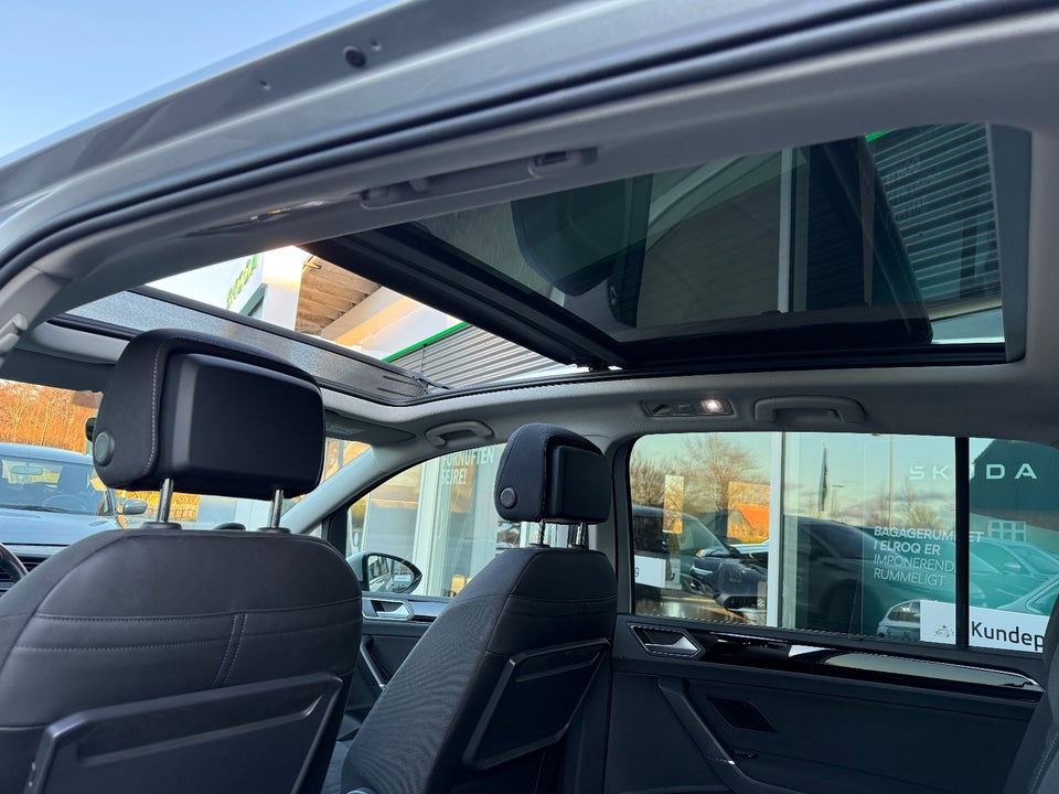 VW Touran 1,5 TSi 150 Highline DSG 7prs 5d