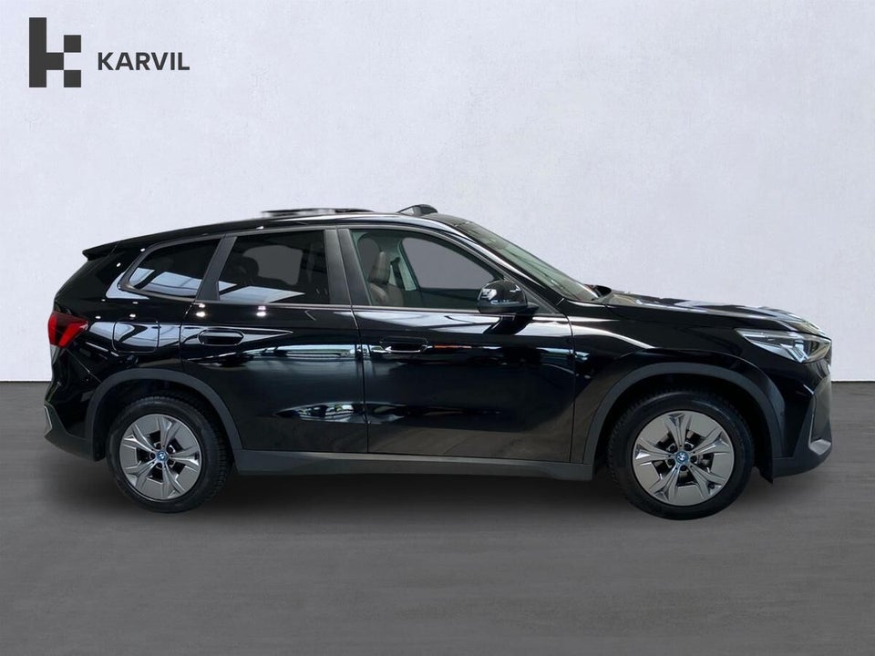 BMW iX1 eDrive20 5d