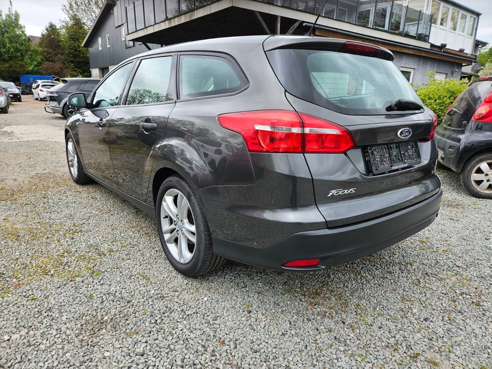 Ford Focus 1,0 SCTi 125 Business stc. 5d