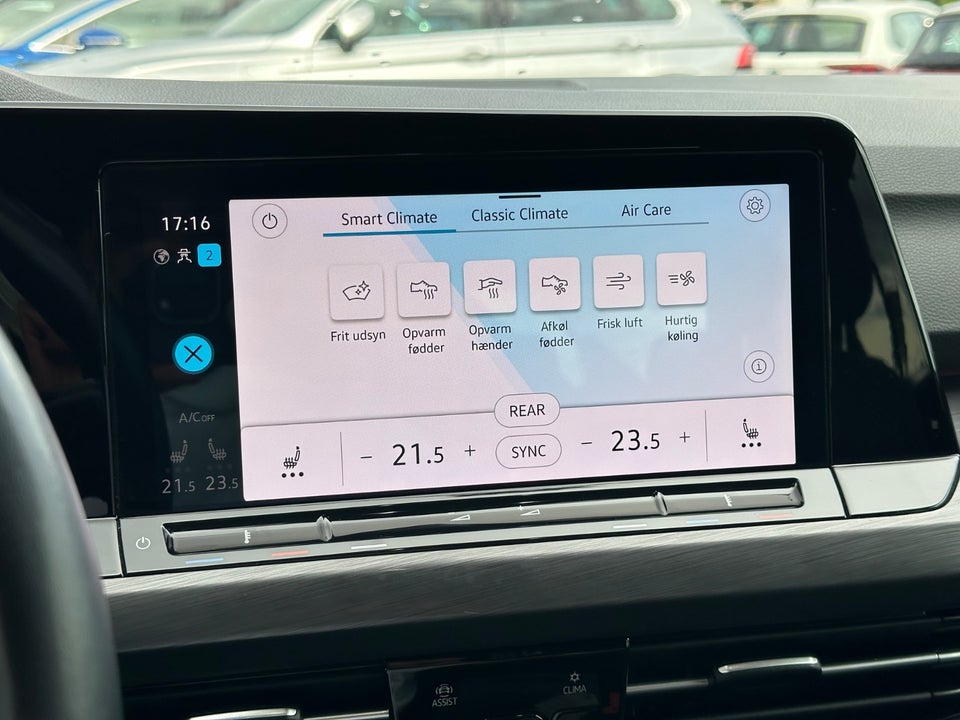 VW Golf VIII 1,5 eTSi 150 Style DSG 5d