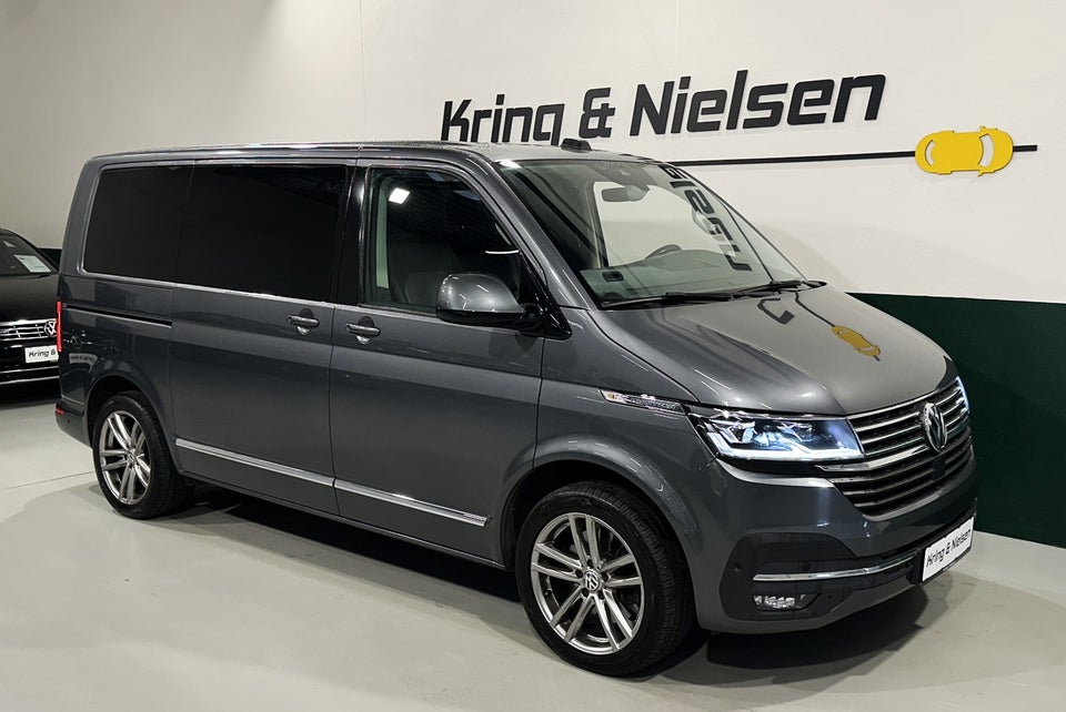 VW Multivan 2,0 TDi 199 Highline DSG kort