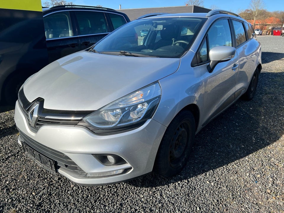 Renault Clio IV 1,5 dCi 90 Zen Sport Tourer 5d