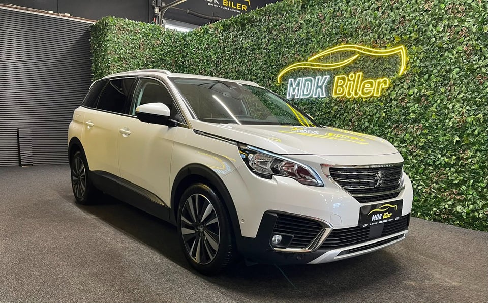 Peugeot 5008 1,2 PureTech 130 Allure 7prs 5d
