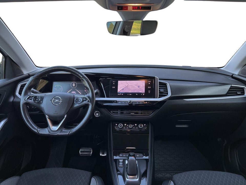 Opel Grandland 1,6 Hybrid GS Line aut. 5d