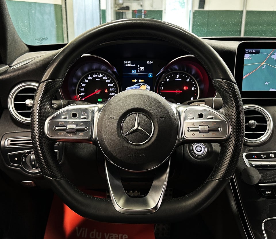 Mercedes C220 d 2,0 AMG Line aut. 4d