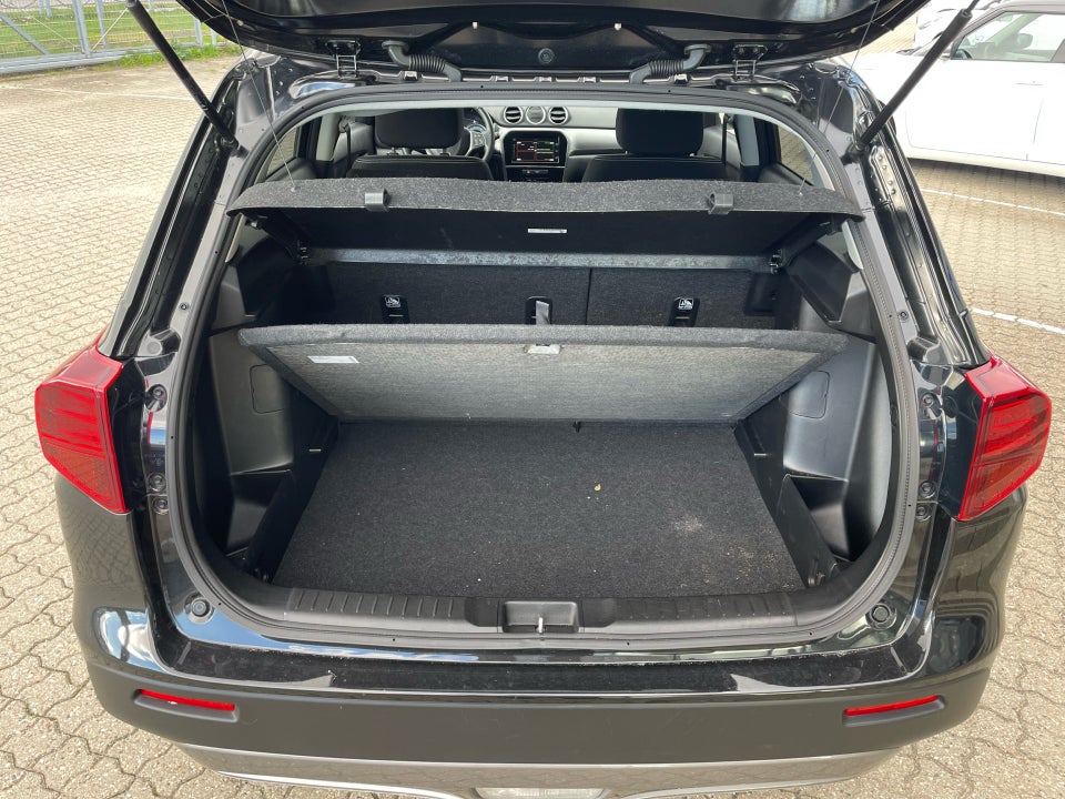 Suzuki Vitara 1,4 mHybrid Active 5d