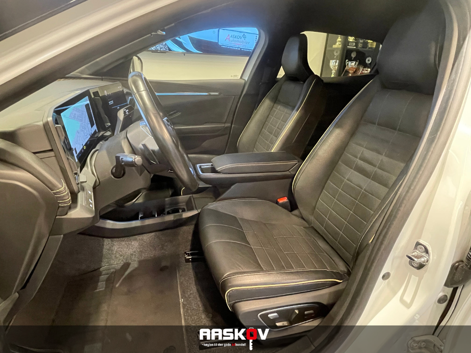 Renault Megane E-Tech 60 Iconic 5d