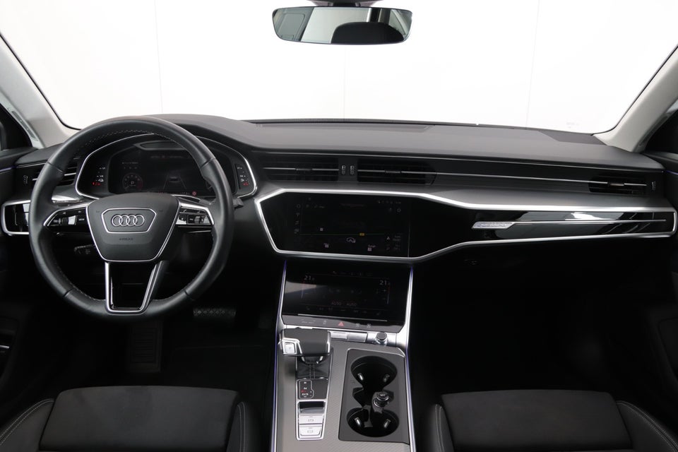 Audi A6 50 TFSi e Prestige quattro S-tr. 4d