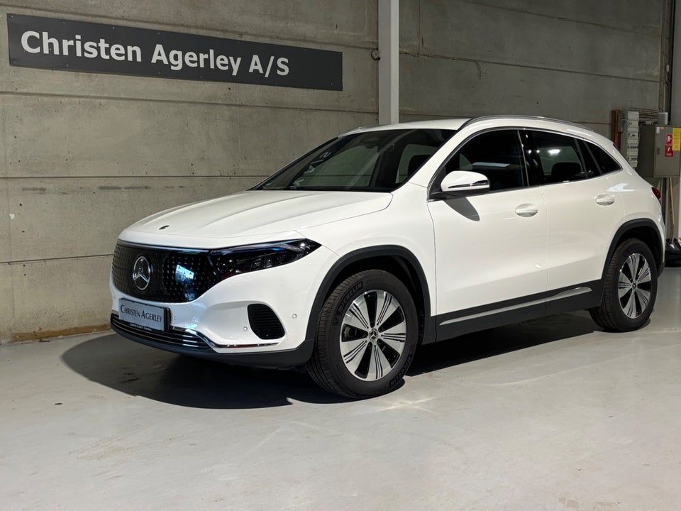 Mercedes EQA300 Progressive 4Matic 5d