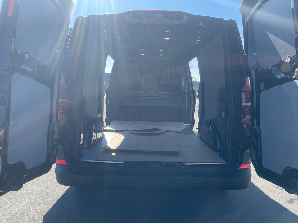 VW e-Transporter 64 Comfort Kassevogn LWB