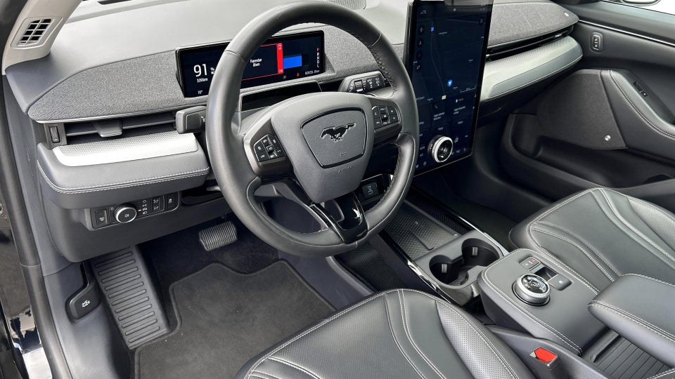 Ford Mustang Mach-E 98 Extended Range 5d