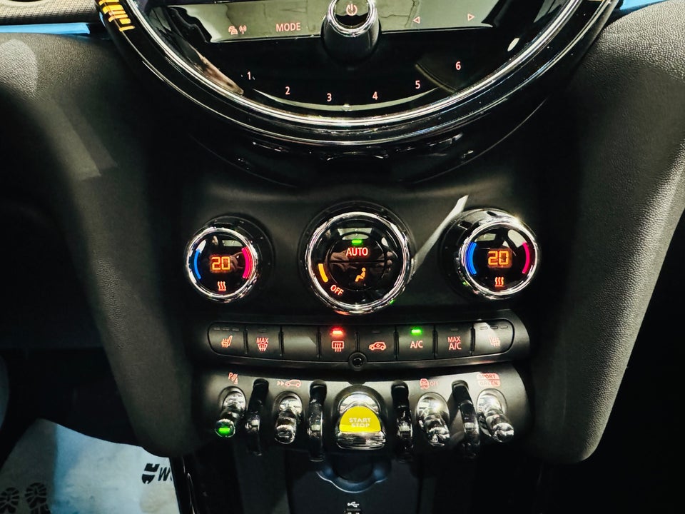 MINI Cooper SE Yours Trim 3d