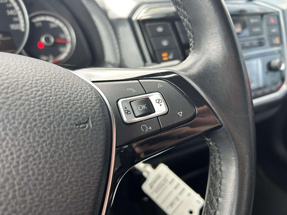 VW e-Up! Move Up! 5d