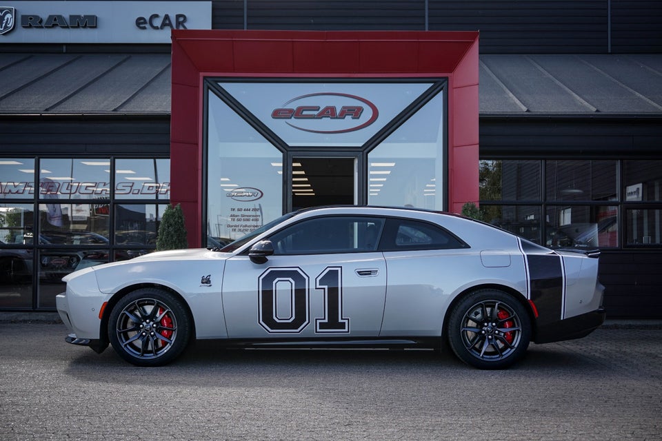 Dodge Charger EV Daytona Scat Pack 2d