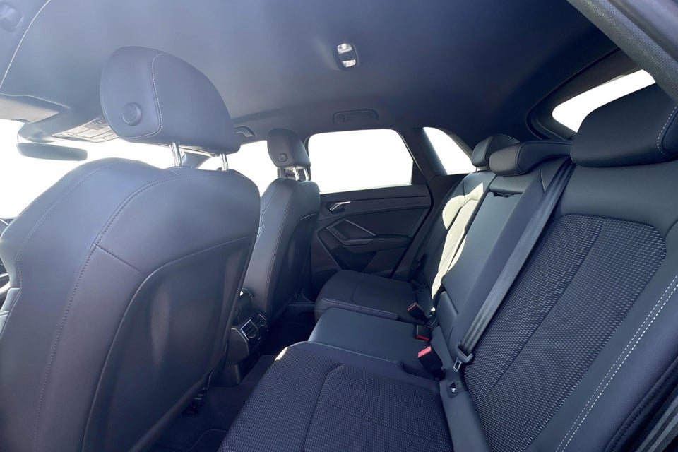 Audi Q3 45 TFSi e S-line plus S-tr. 5d