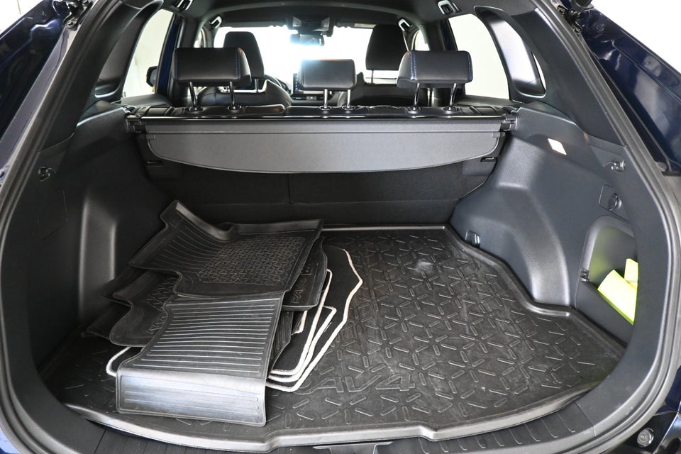 Toyota RAV4 2,5 Hybrid H3 Style MDS 5d