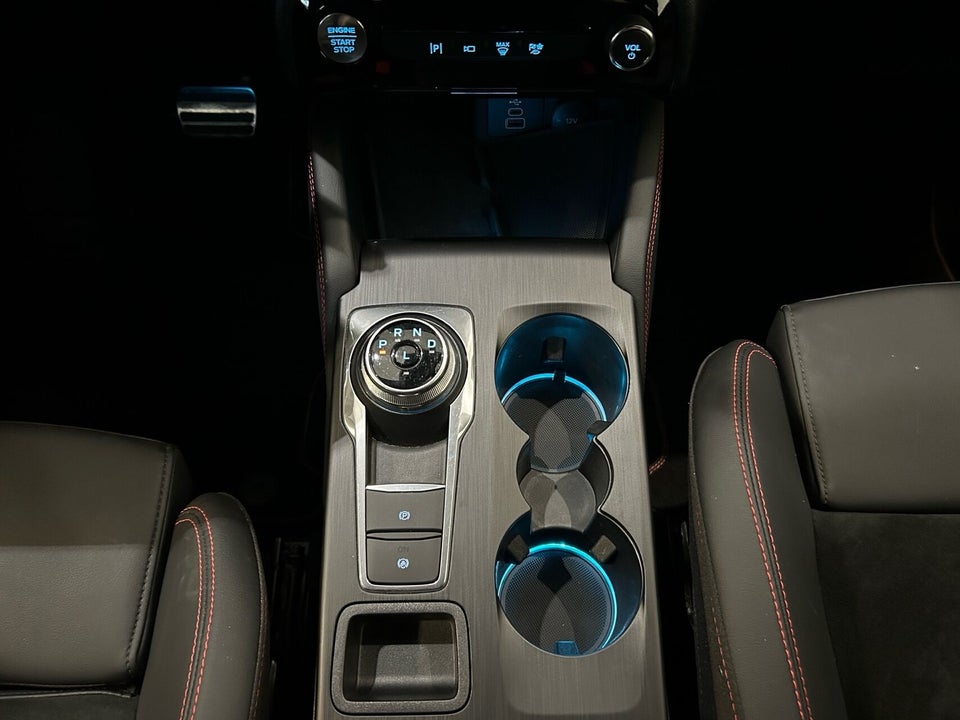 Ford Kuga 2,5 PHEV ST-Line X CVT 5d