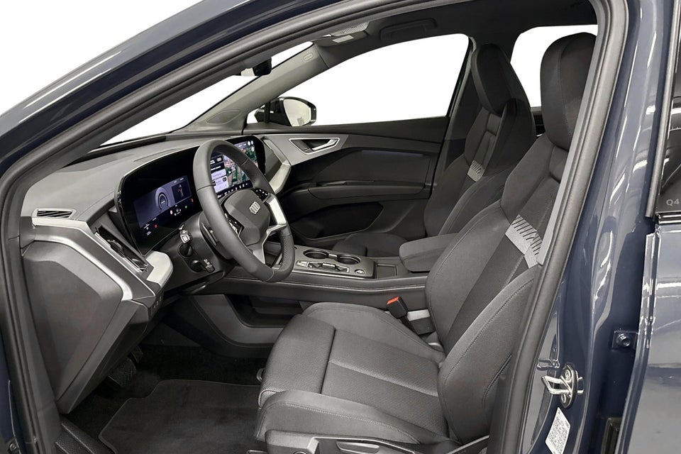 Audi Q4 e-tron performance 5d