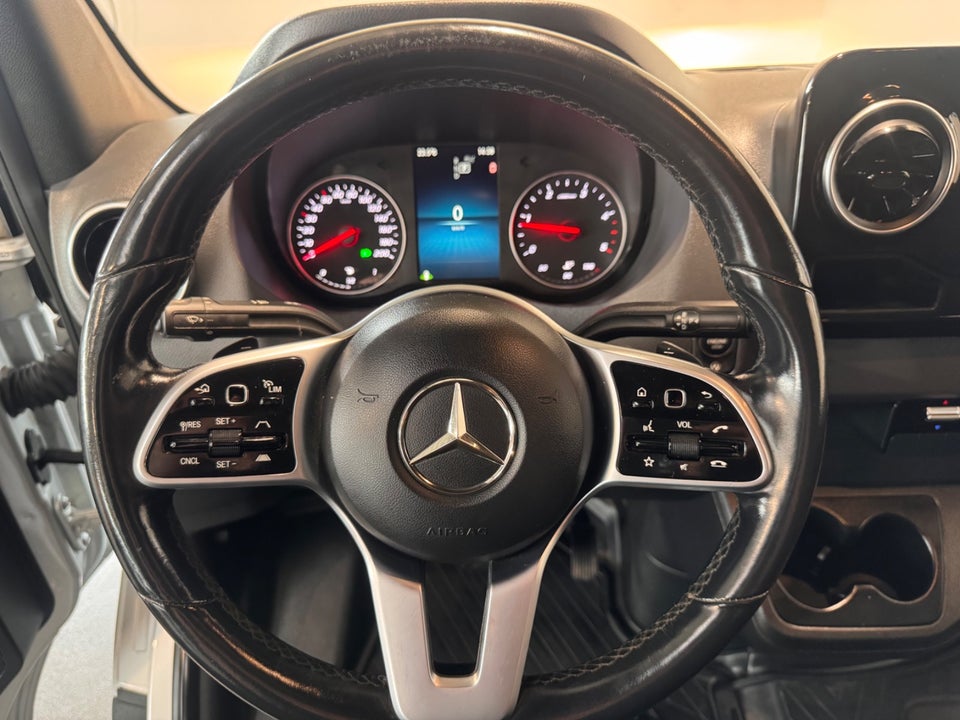 Mercedes Sprinter 317 2,0 CDi A2 Kassevogn aut. RWD