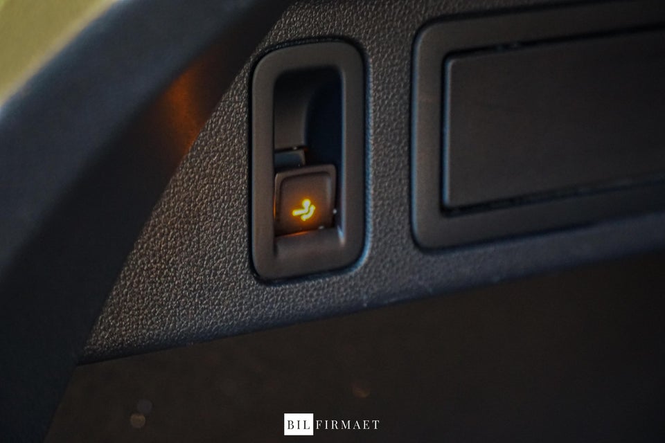 VW Tiguan 2,0 TDi 190 R-line DSG 4Motion 5d