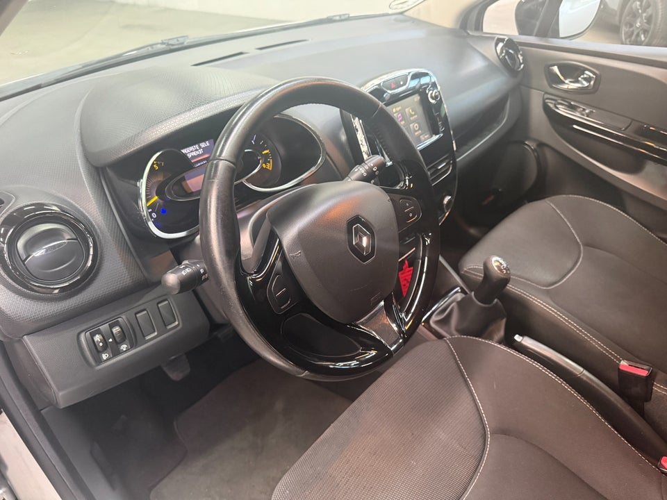 Renault Clio IV 1,5 dCi 75 Authentique 5d