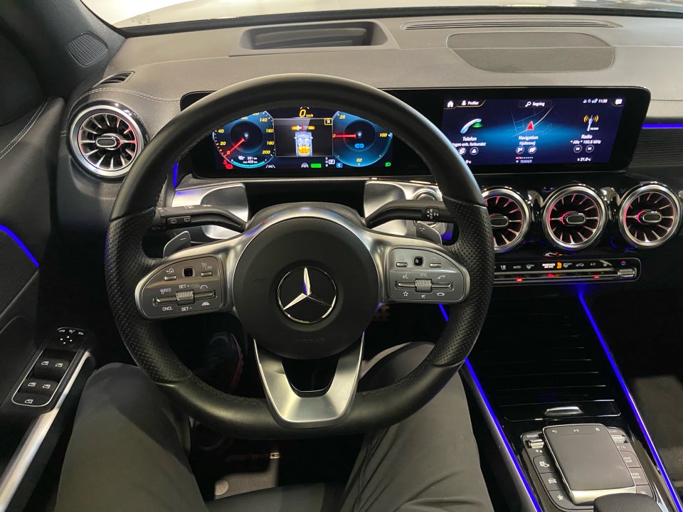 Mercedes EQB300 AMG Line 4Matic 5d