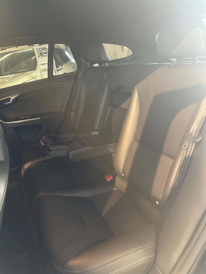 Volvo V60 2,0 D4 200 Summum Polestar aut. 5d