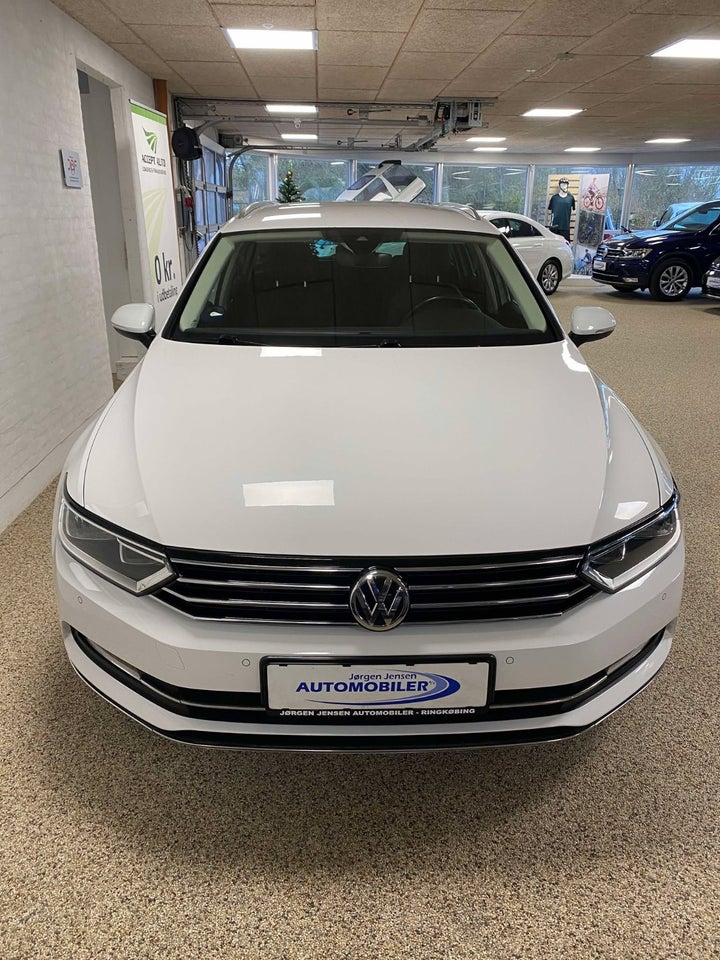 VW Passat 1,8 TSi 180 Highline Variant DSG 5d