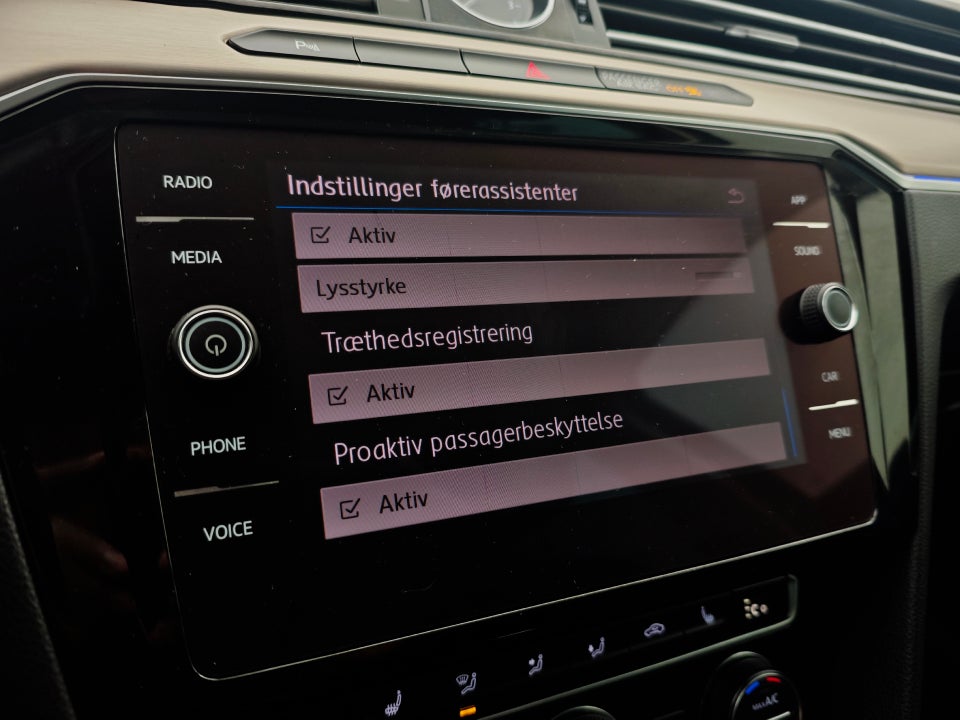 VW Passat 1,4 GTE Variant DSG 5d