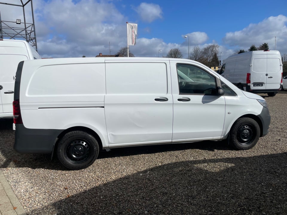 Mercedes Vito 114 2,2 CDi More L