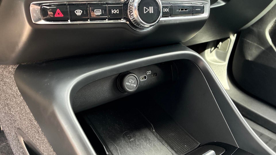 Volvo XC40 P6 ReCharge Plus 5d