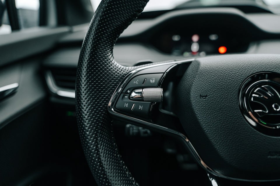 Skoda Enyaq 80 iV Sportline 5d