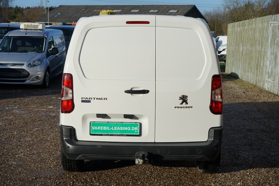 Peugeot Partner 1,5 BlueHDi 100 L1V1 Plus Van