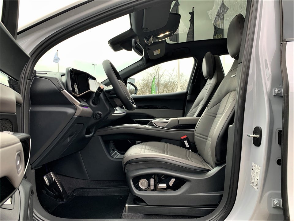 Hongqi EHS7 111 Exclusive 5d