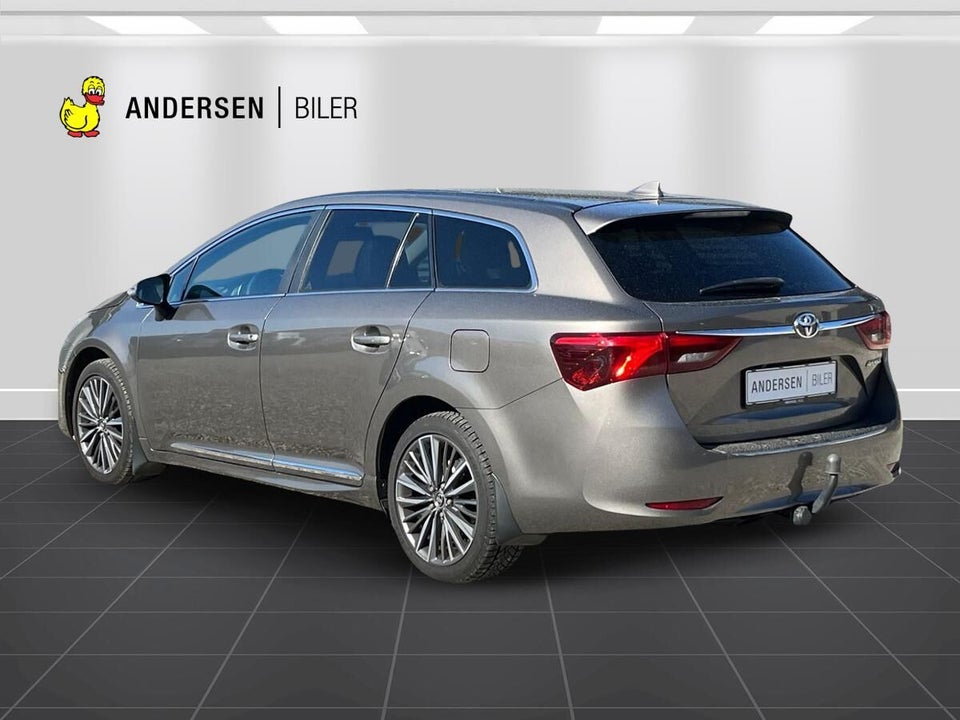 Toyota Avensis 1,8 VVT-i T2 Selected Touring Sports MDS 5d