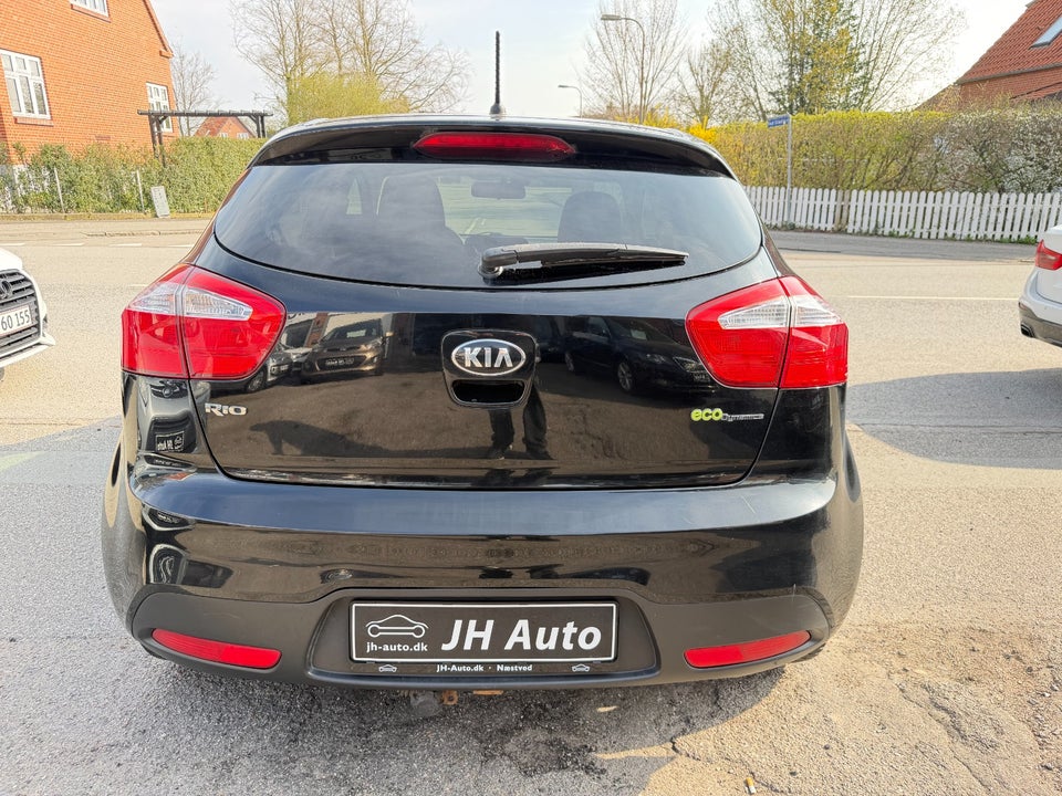Kia Rio 1,1 CRDi 75 Collect 5d