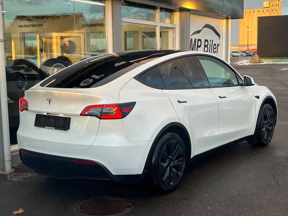 Tesla Model Y Long Range RWD 5d