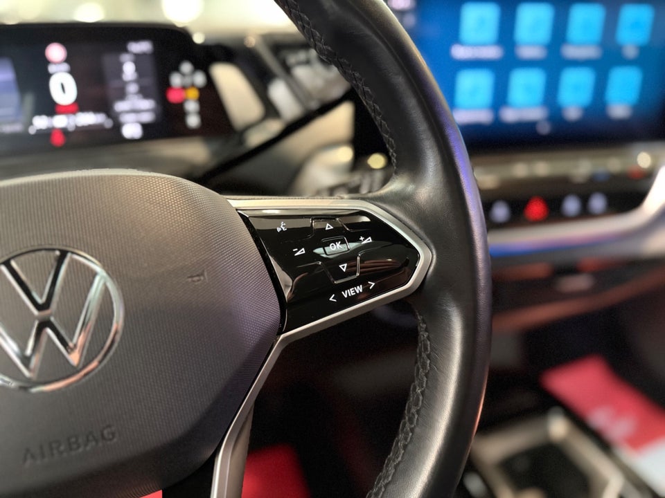 VW ID.4 77 Pro Performance Tech 5d