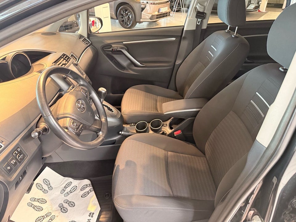 Toyota Verso 1,8 VVT-i T2 Premium MDS 5d