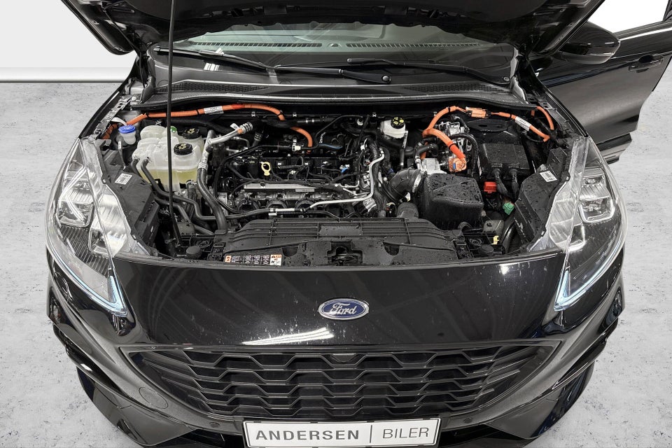 Ford Kuga 2,5 PHEV ST-Line X CVT 5d