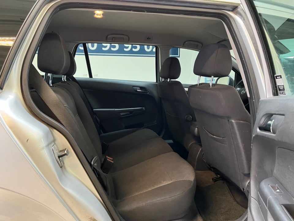 Opel Astra 1,7 CDTi 110 Enjoy Wagon eco 5d