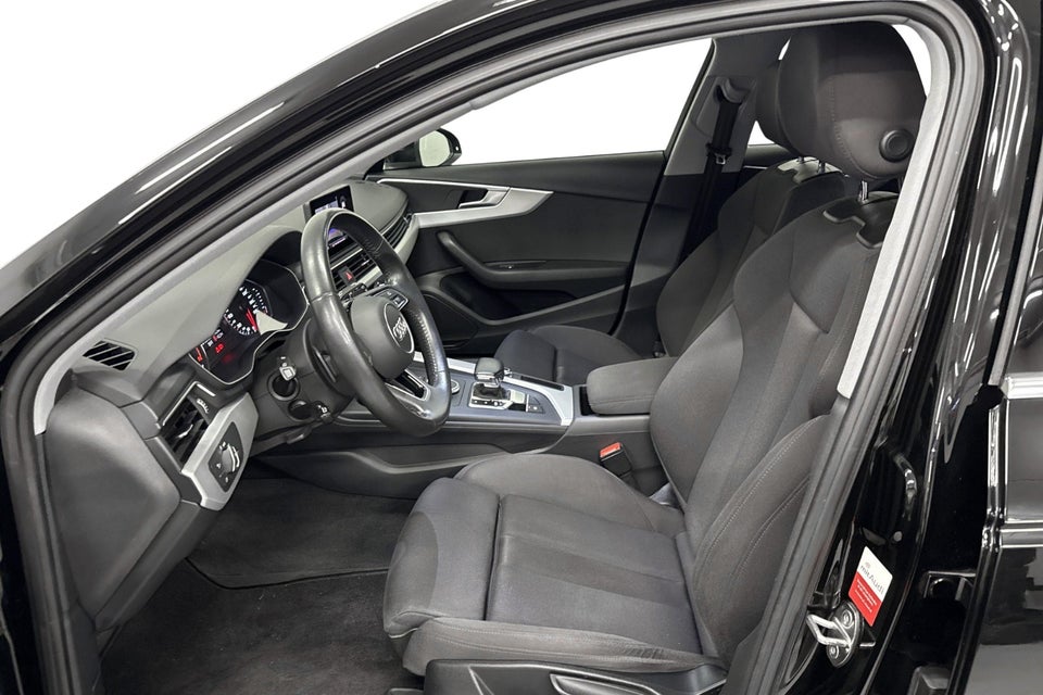 Audi A4 40 TFSi Sport Prestige Tour Avant S-tr. 5d