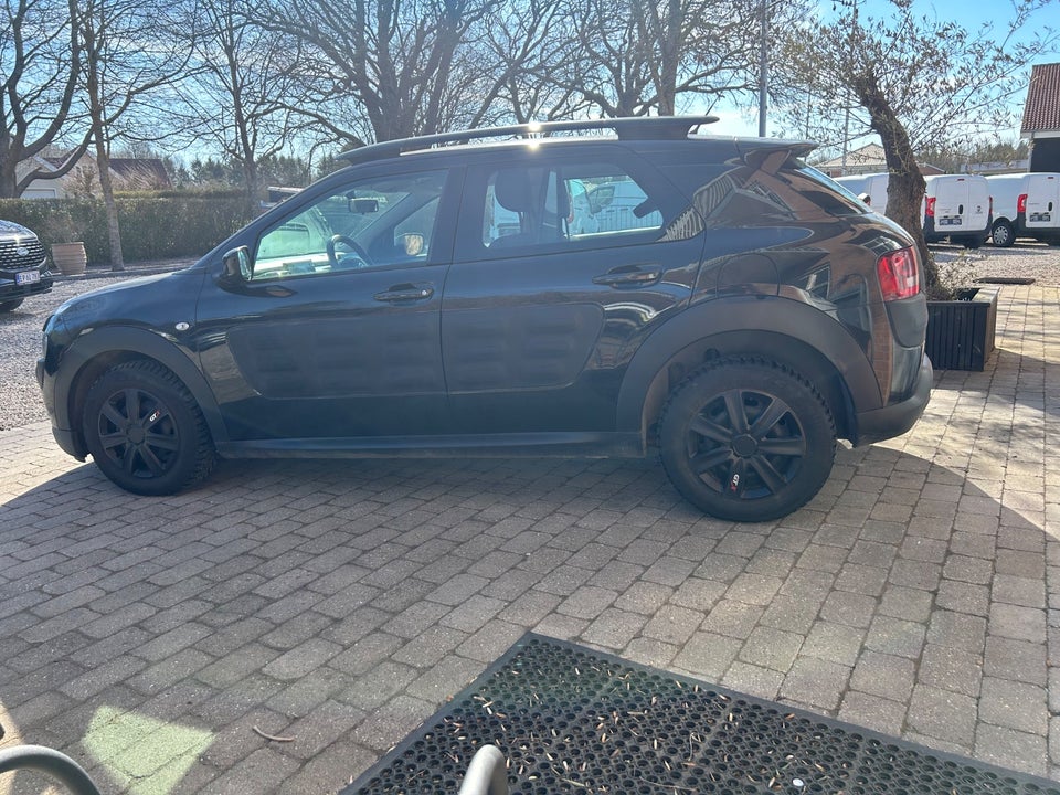Citroën C4 Cactus 1,6 BlueHDi 100 Feel Van 5d