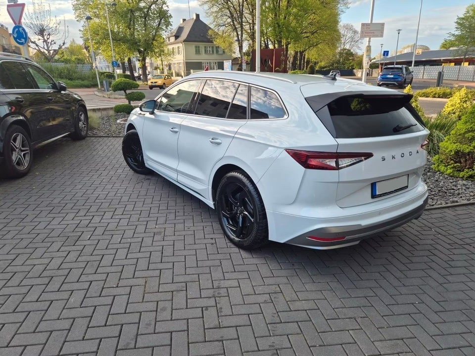 Skoda Enyaq 85 iV Laurin & Klement 5d