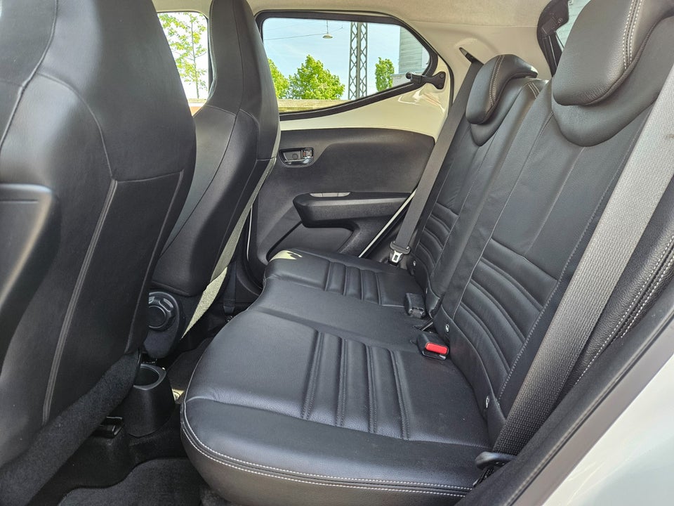 Toyota Aygo 1,0 VVT-i x-cellence 5d
