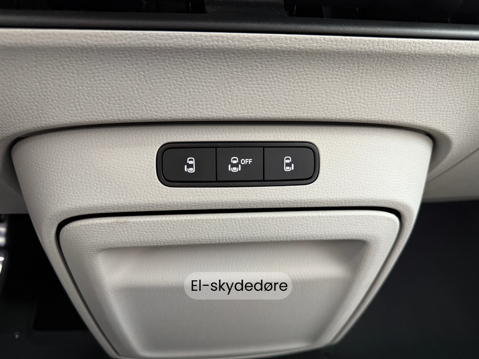 VW ID.Buzz 77 Pro SWB 5d