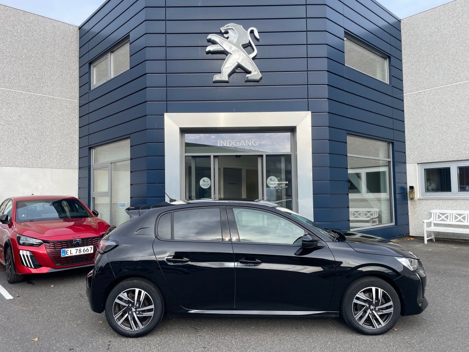 Peugeot 208 1,2 PureTech 100 Allure+ EAT8 5d