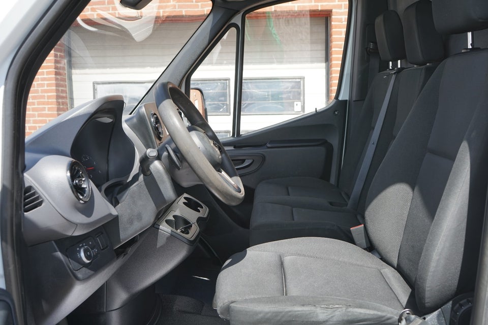 Mercedes Sprinter 316 2,2 CDi A2 Kassevogn aut. RWD