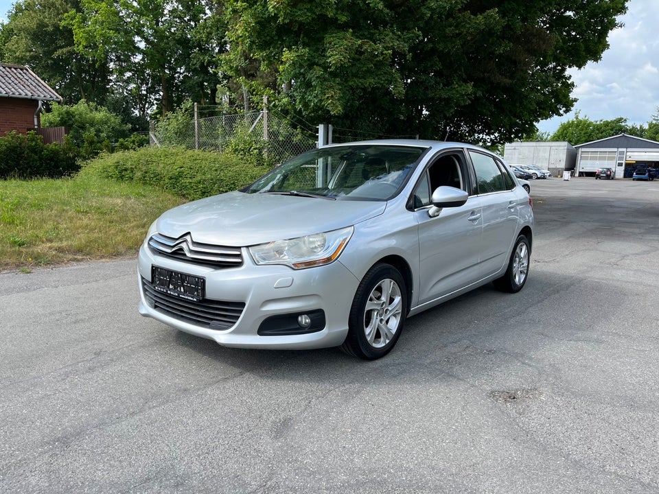 Citroën C4 1,6 e-HDi 112 Seduction 5d